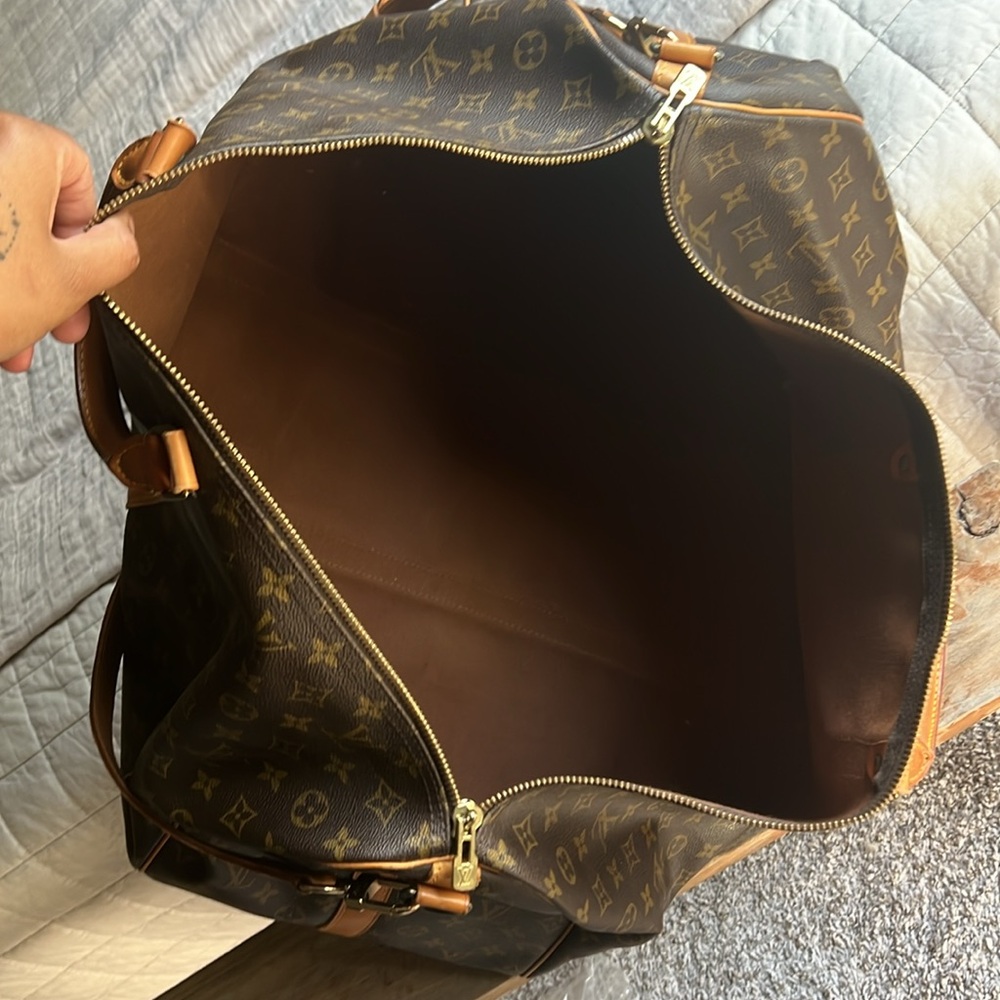 Louis Vuitton Keepall 60 Bandouliere Duffel Bag - Picture 14 of 16